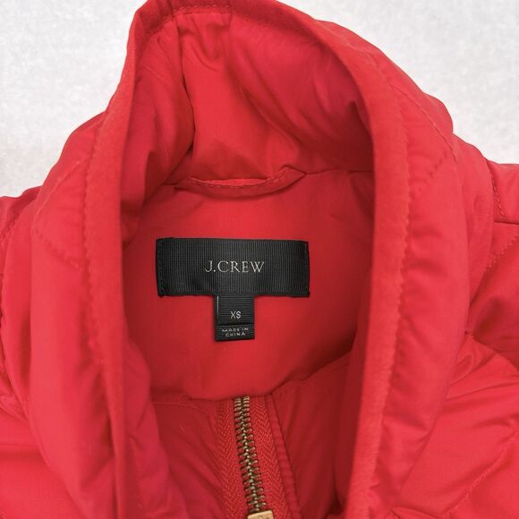 J Crew Quilted Vest Women’s Size XS Red Full Zip Sleeveless Cargo Pockets Casual - Picture 4 of 8